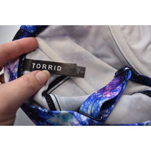 Torrid Geo Push Up Swim Bikini Top Galaxy Blue Strappy Criss Cross Plus Size 5 - Picture 4 of 4